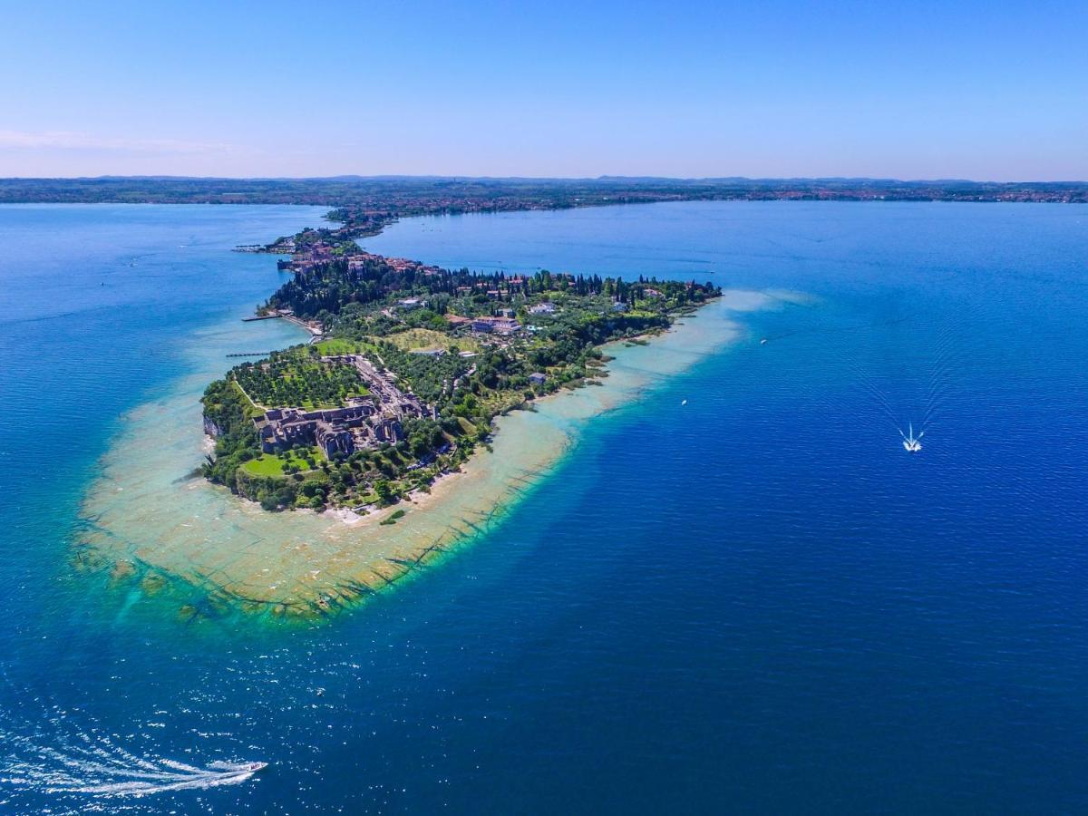 Blue Suite Apartment Sirmione Luaran gambar